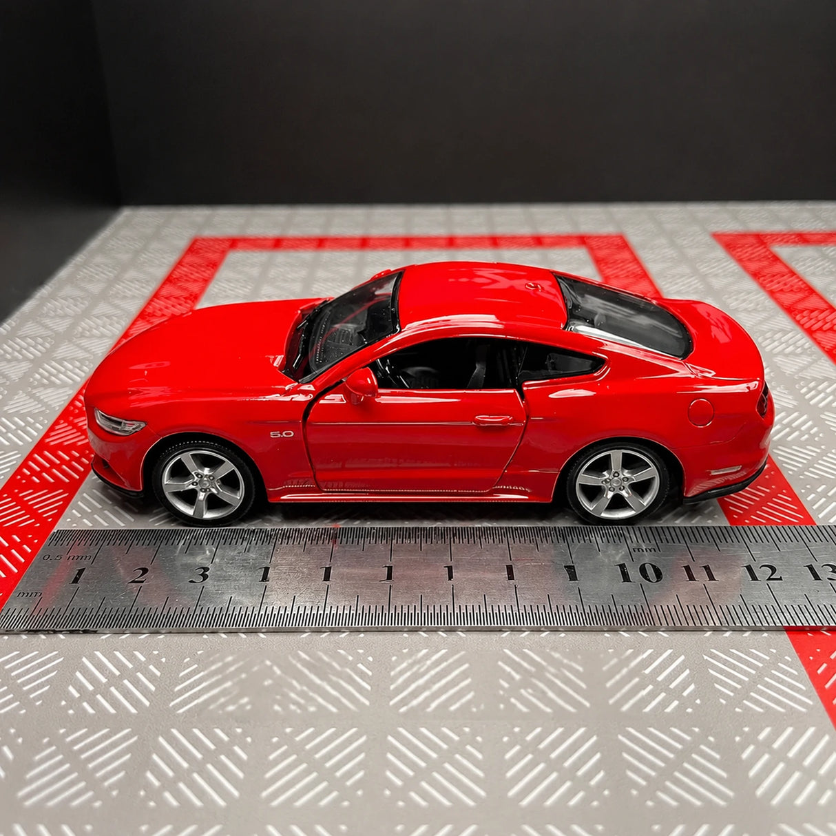 [TOY] 1:36 Ford 2015 Mustang Red Model Car Die-Cast