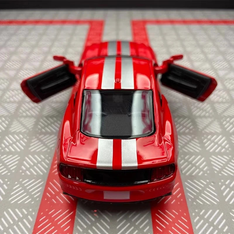 [TOY] 1:36 Ford 2015 Mustang Red Stripe Model Car Die-Cast