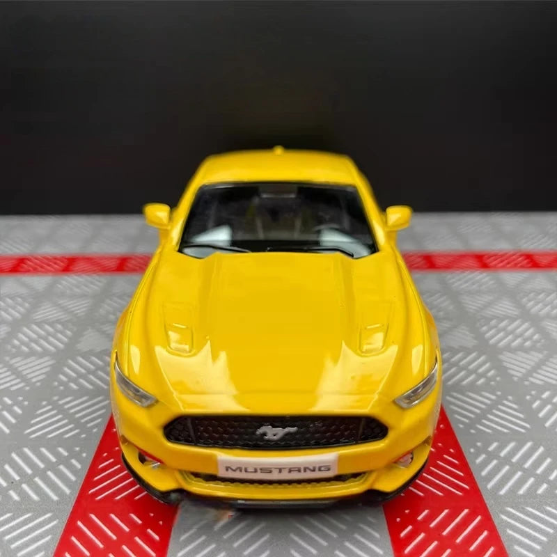 [TOY] 1:36 Ford 2015 Mustang Yellow Model Car Die-Cast
