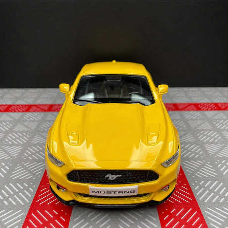 [TOY] 1:36 Ford 2015 Mustang Yellow Model Car Die-Cast