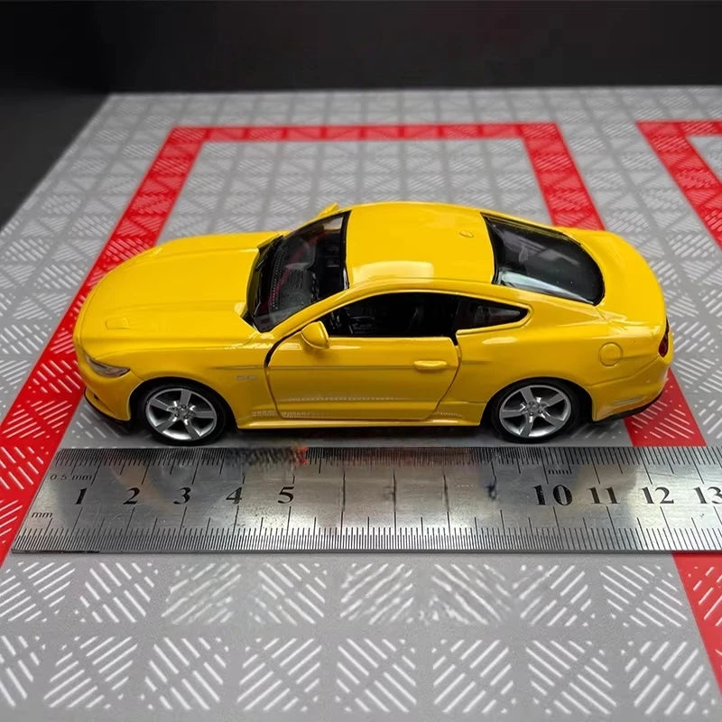 [TOY] 1:36 Ford 2015 Mustang Yellow Model Car Die-Cast