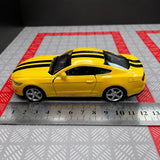 [TOY] 1:36 Ford 2015 Mustang Yellow Stripe Model Car Die-Cast