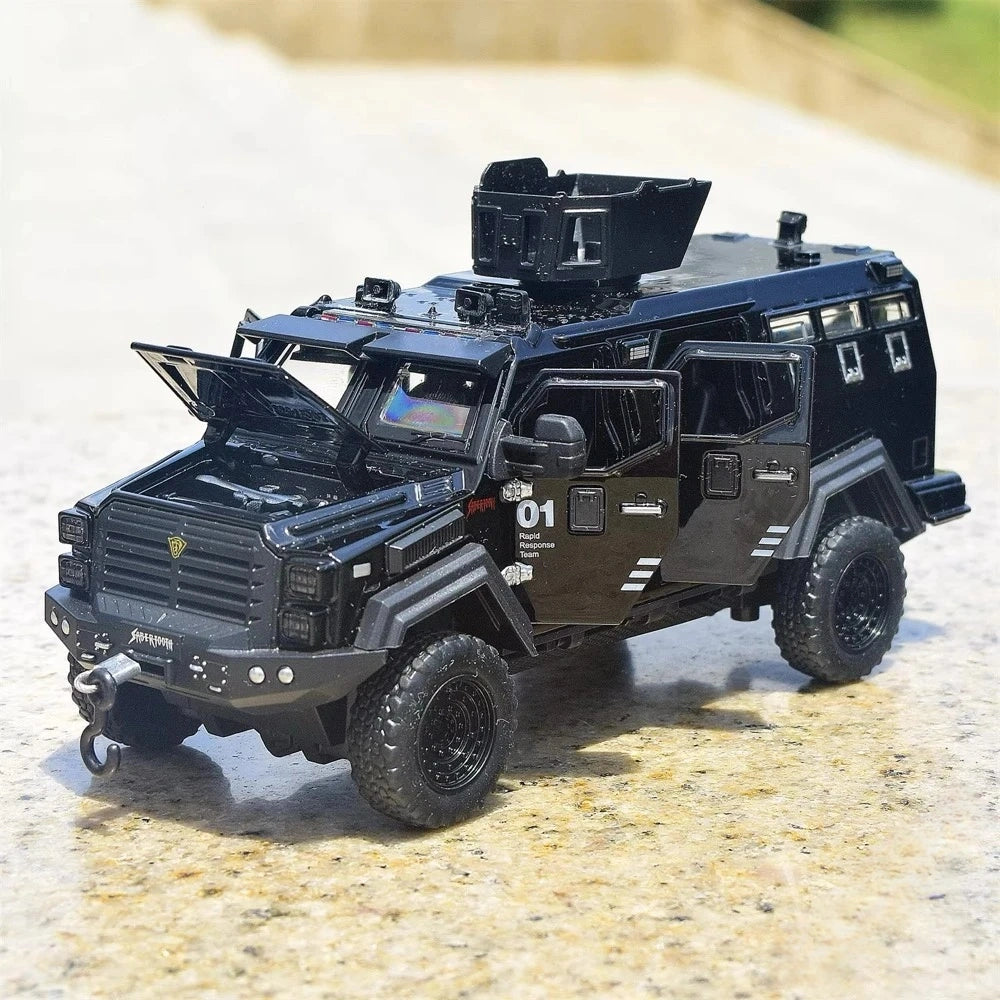 [TOY] 1:36 Ford 2016 F-550 Sabertooth Armored Vehicle Model Car Die-Cast