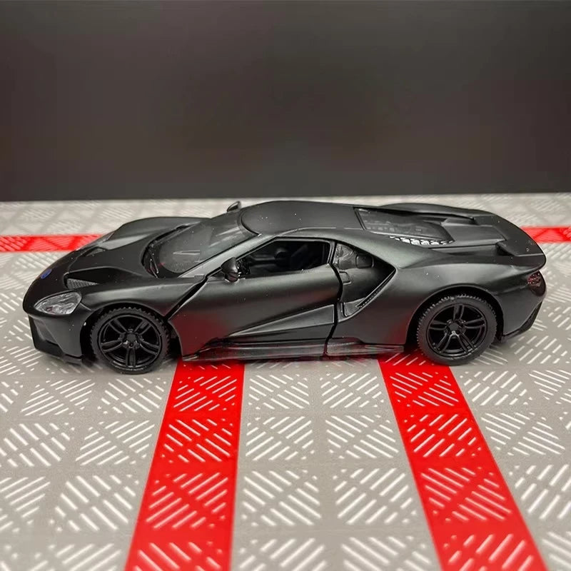 [TOY] 1:36 Ford 2017 GT Black Model Car Die-Cast