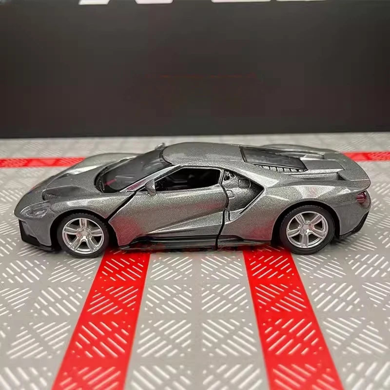 [TOY] 1:36 Ford 2017 GT Gray Model Car Die-Cast