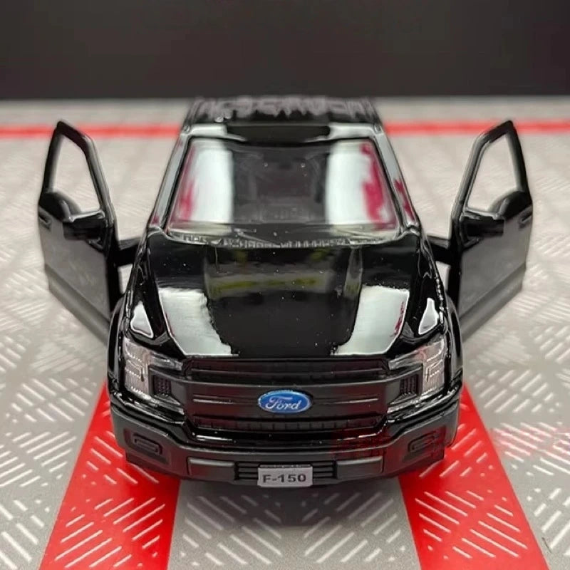 [TOY] 1:36 Ford 2018 F150 Glossy Black Model Car Die-Cast