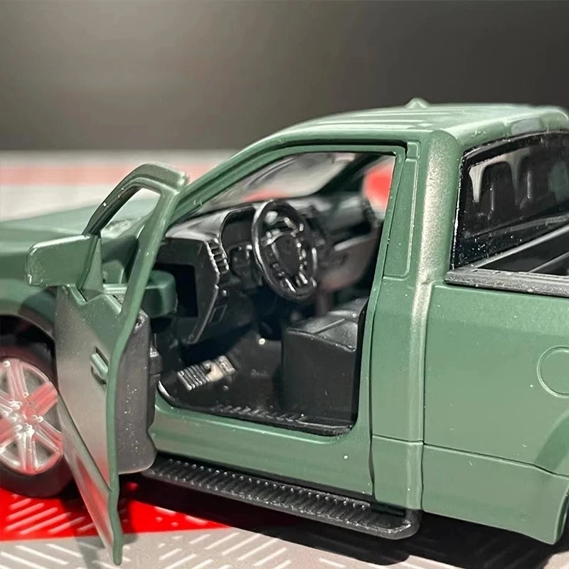 [TOY] 1:36 Ford 2018 F150 Green Model Car Die-Cast