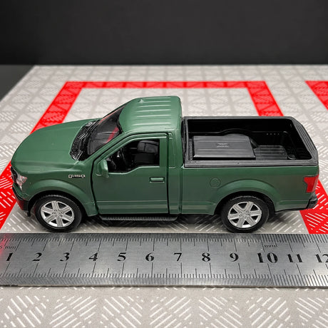 [TOY] 1:36 Ford 2018 F150 Green Model Car Die-Cast