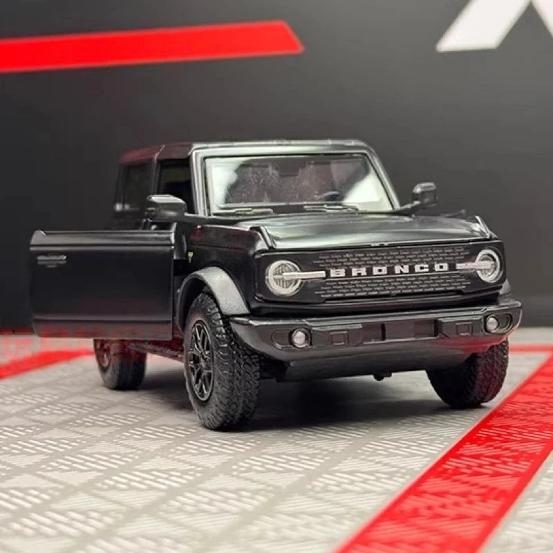 [TOY] 1:36 Ford 2021 Bronco Black Model Car Die-Cast