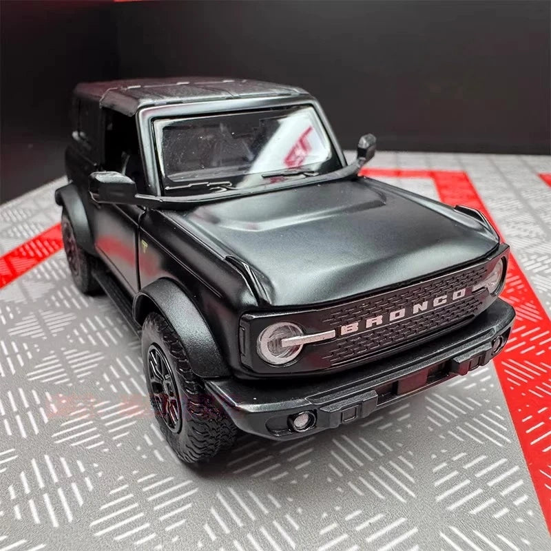 [TOY] 1:36 Ford 2021 Bronco Black Model Car Die-Cast