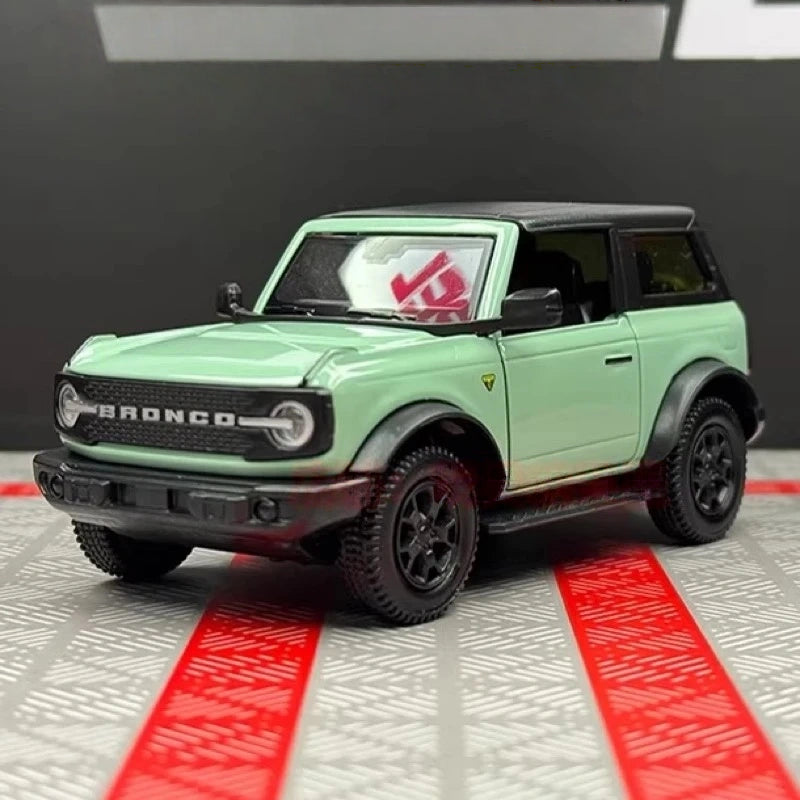 [TOY] 1:36 Ford 2021 Bronco Green Model Car Die-Cast