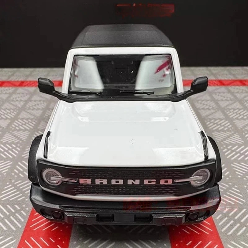[TOY] 1:36 Ford 2021 Bronco White Model Car Die-Cast