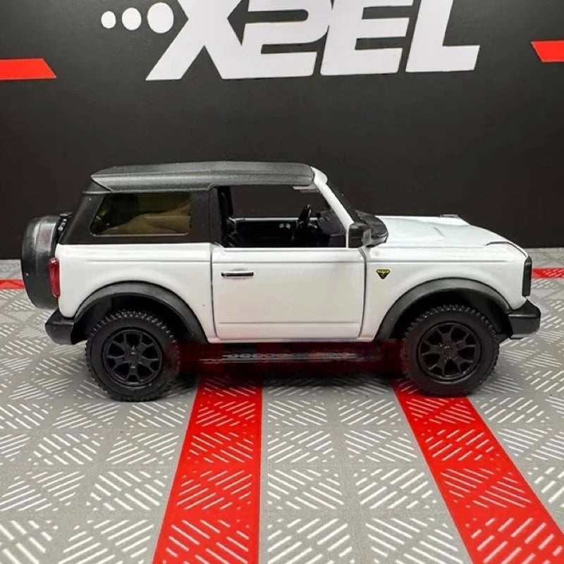 [TOY] 1:36 Ford 2021 Bronco White Model Car Die-Cast