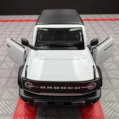 [TOY] 1:36 Ford 2021 Bronco White Model Car Die-Cast
