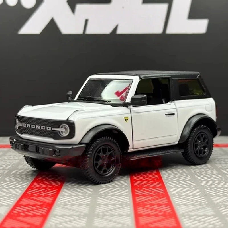 [TOY] 1:36 Ford 2021 Bronco White Model Car Die-Cast