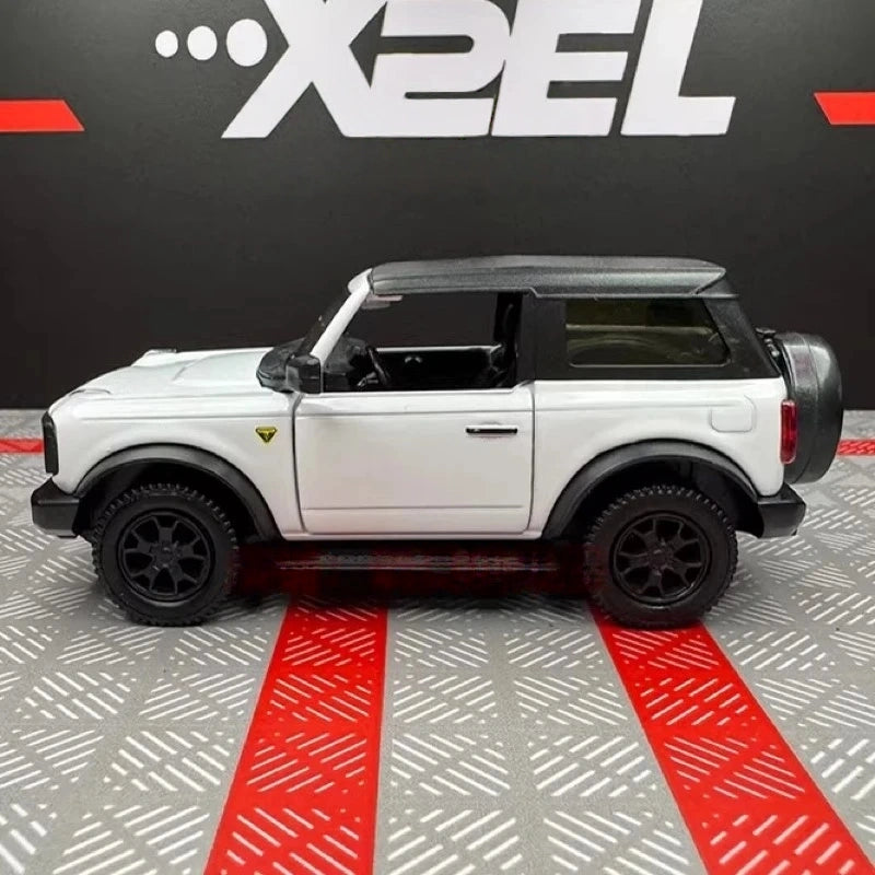 [TOY] 1:36 Ford 2021 Bronco White Model Car Die-Cast