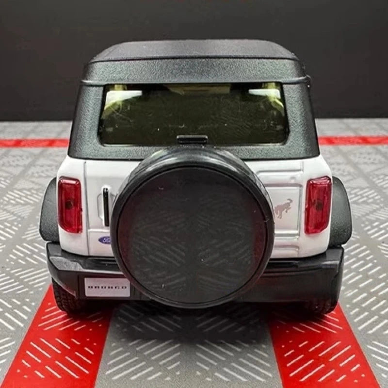 [TOY] 1:36 Ford 2021 Bronco White Model Car Die-Cast
