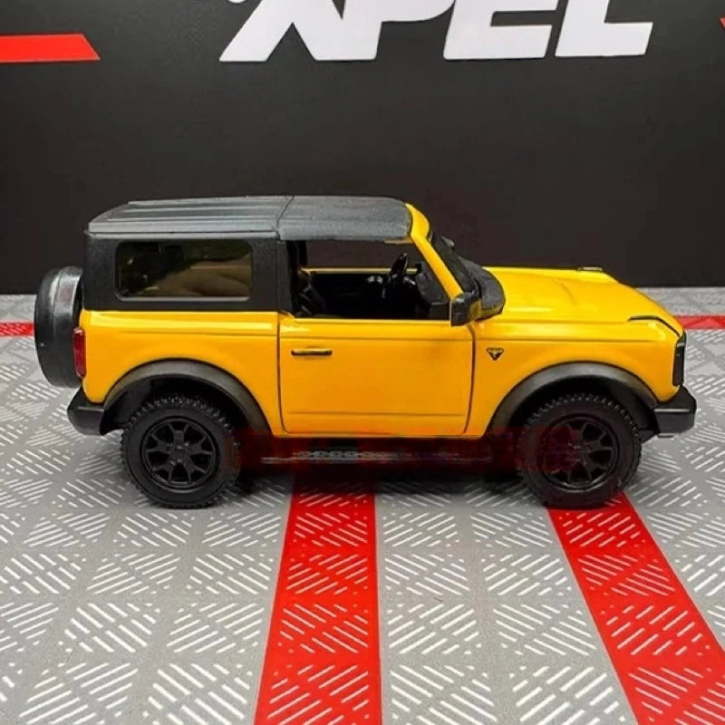 [TOY] 1:36 Ford 2021 Bronco Yellow Model Car Die-Cast