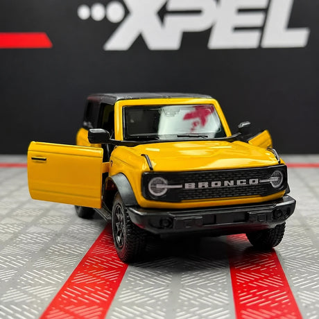 [TOY] 1:36 Ford 2021 Bronco Yellow Model Car Die-Cast