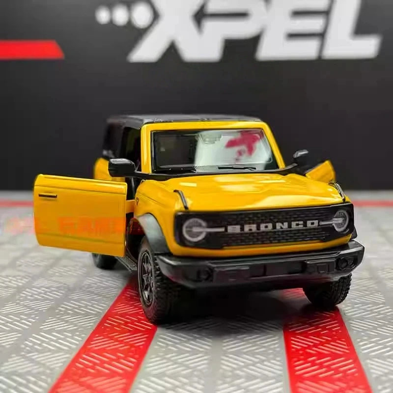 [TOY] 1:36 Ford 2021 Bronco Yellow Model Car Die-Cast