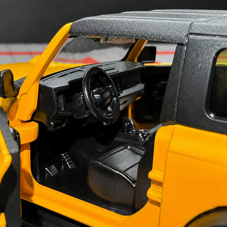 [TOY] 1:36 Ford 2021 Bronco Yellow Model Car Die-Cast