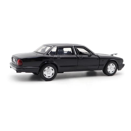 [TOY] 1:36 Jaguar 1990 XJ6 svart modellbil Die-Cast