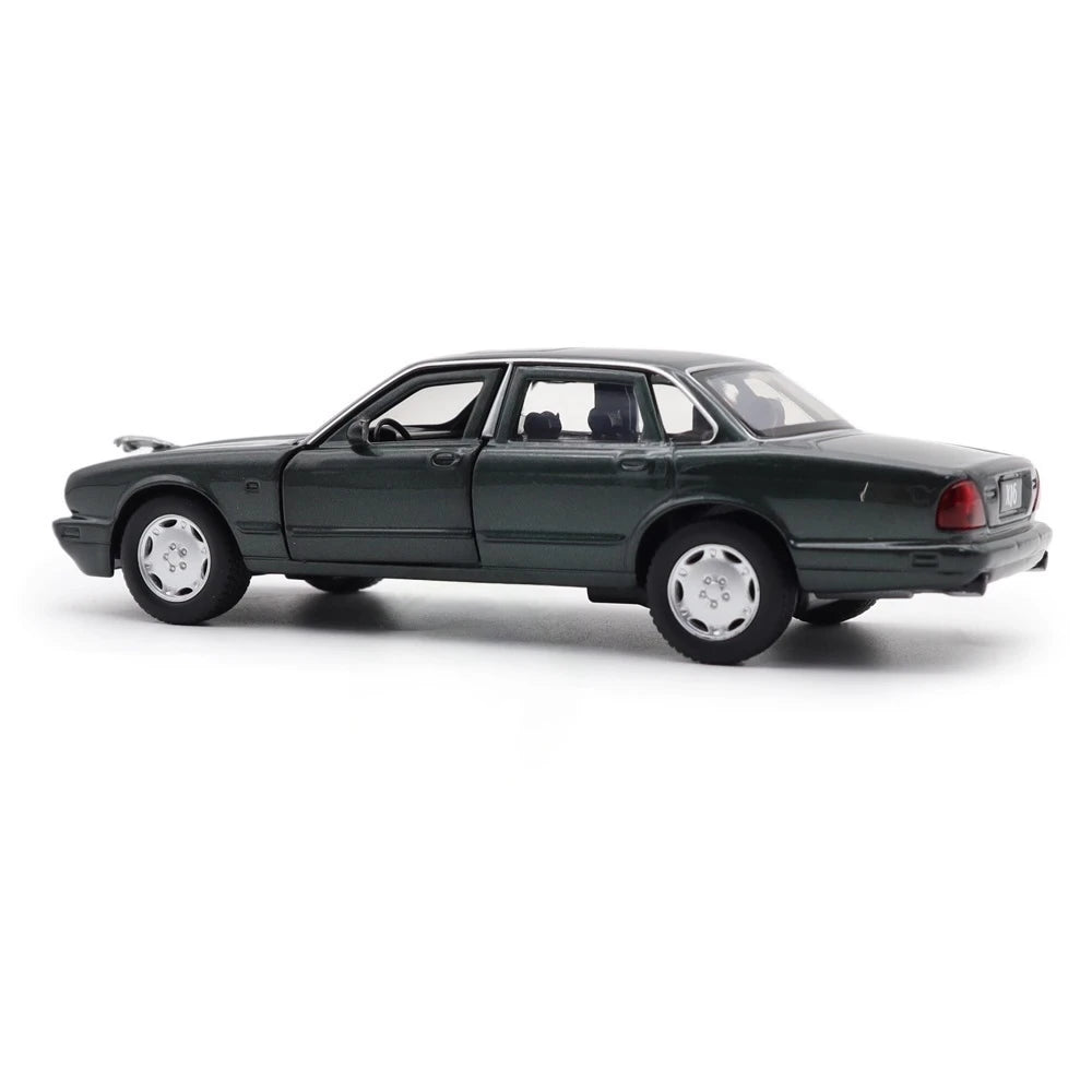 [TOY] 1:36 Jaguar 1990 XJ6 Green Model Car Die-Cast