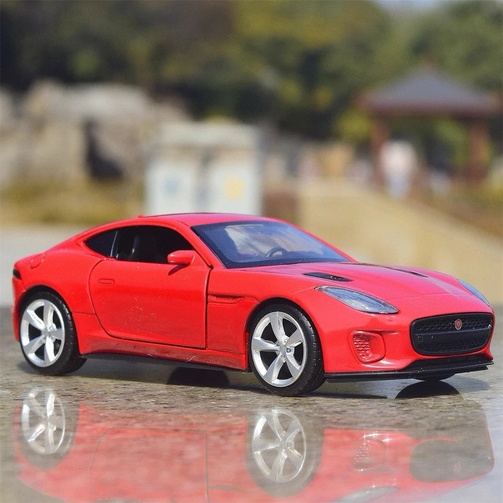 [TOY] 1:36 Jaguar 2017 F-Type R-Dynamic Red Model Car Die-Cast