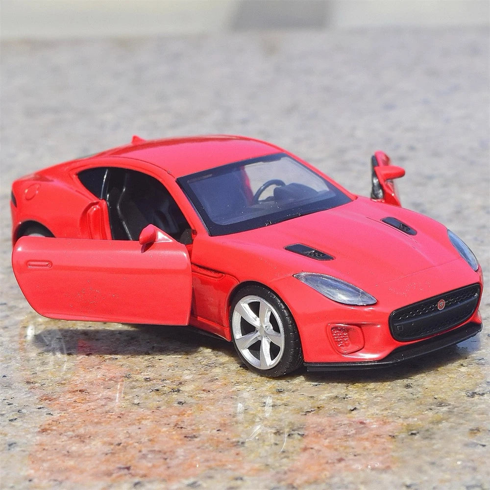 [TOY] 1:36 Jaguar 2017 F-Type R-Dynamic Red Model Car Die-Cast