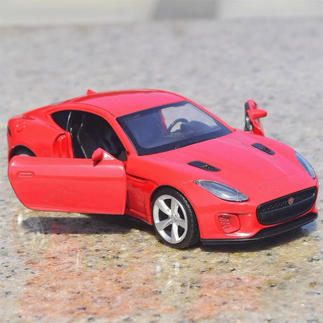[TOY] 1:36 Jaguar 2017 F-Typ R-Dynamic röd modellbil Die-Cast