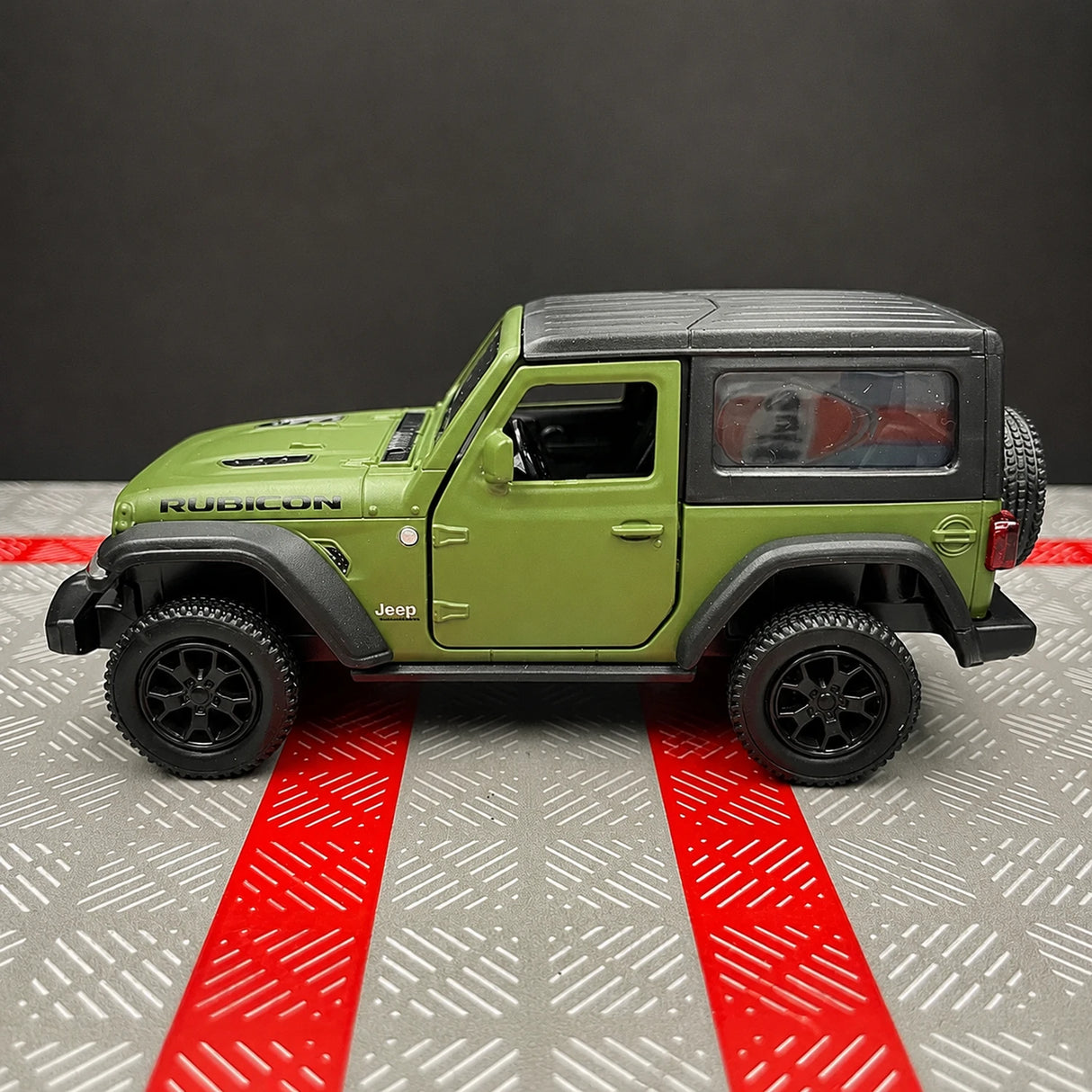 Jeep 2018 Wrangler Rubicon 무광 그린 1:36 – 다이캐스트 디스플레이 모델 다이캐스트