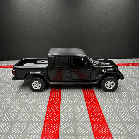 Jeep 2020 Gladiator أسود 1:36 – نموذج عرض معدني مصبوب