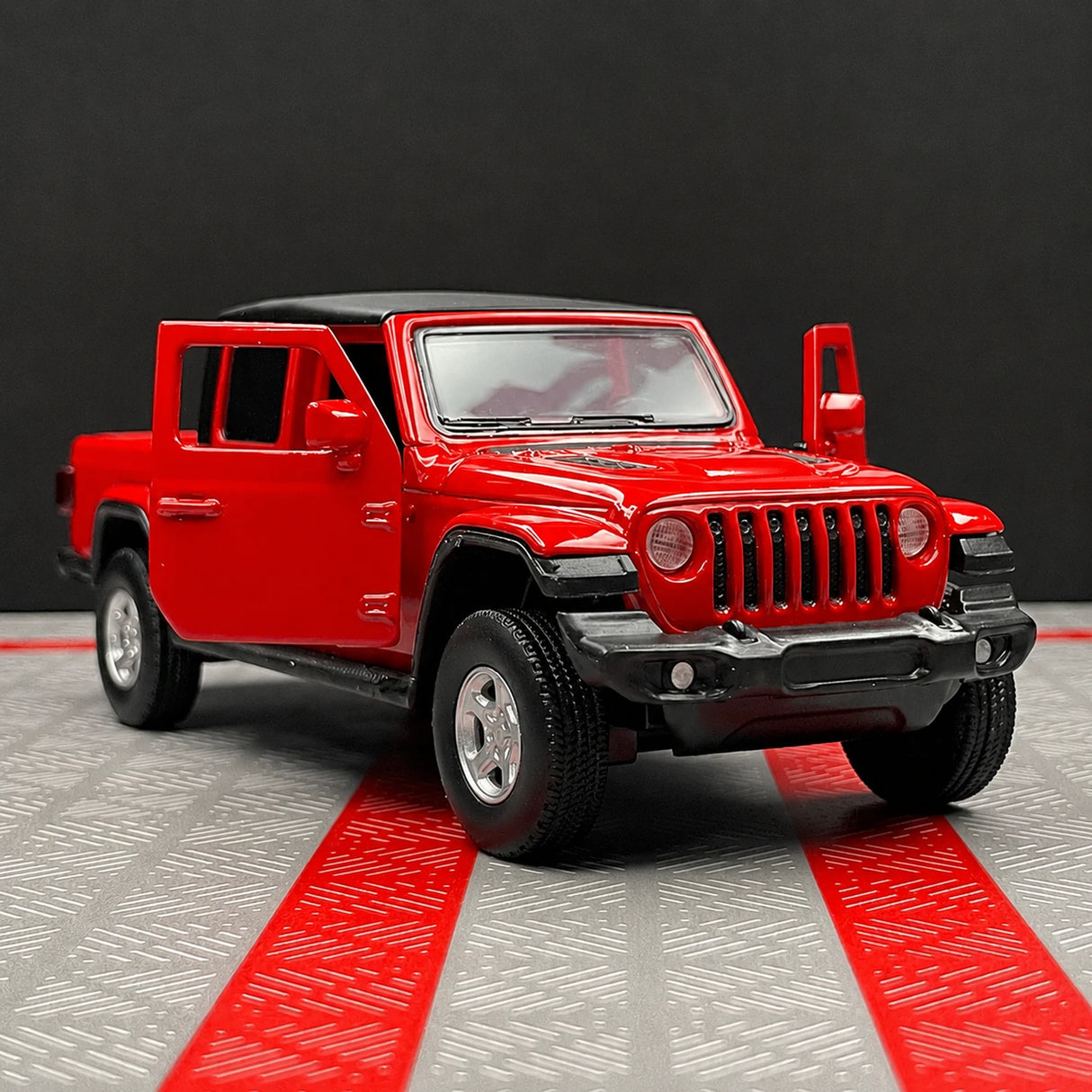 Jeep 2020 Gladiator أحمر 1:36 – نموذج عرض معدني مصبوب