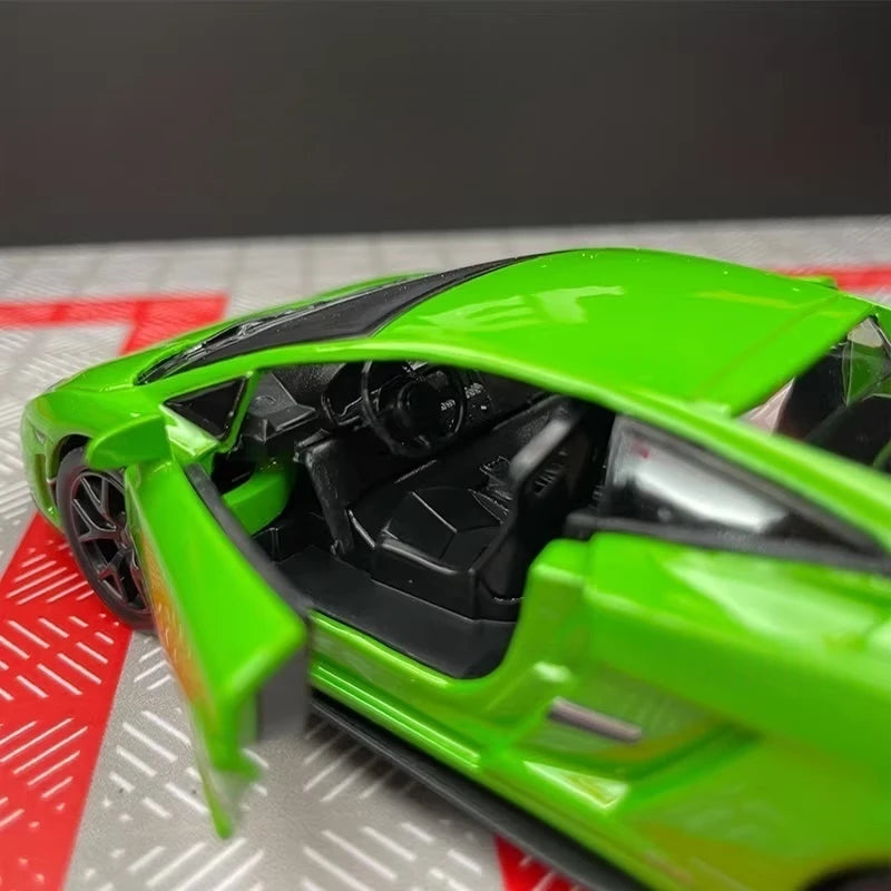 [TOY] 1:36 Lamborghini 2008 Gallardo LP560-4 Green Model Car Die-Cast