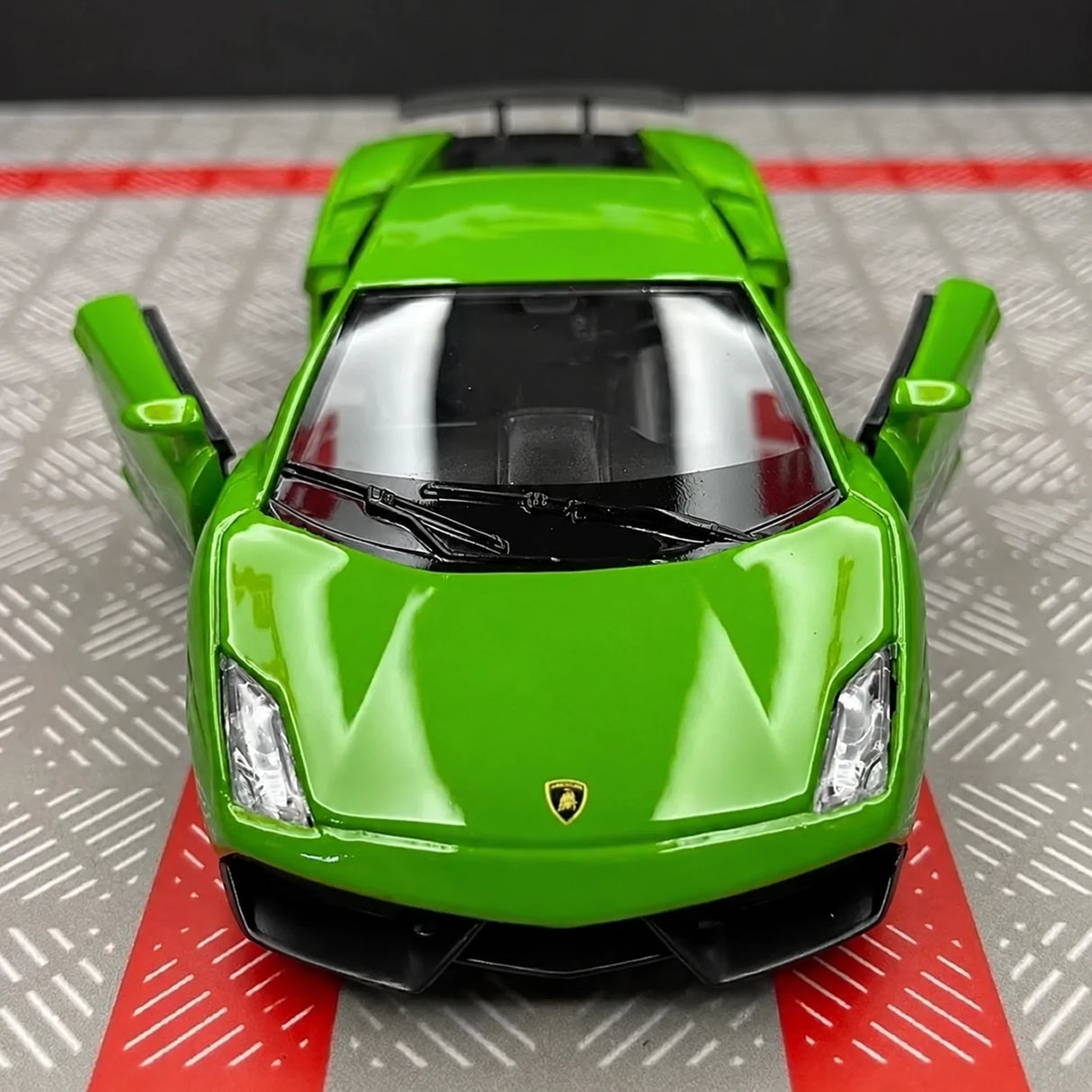 Lamborghini 2008 Gallardo LP560-4 Green 1:36 – Diecast Display Model Die-Cast