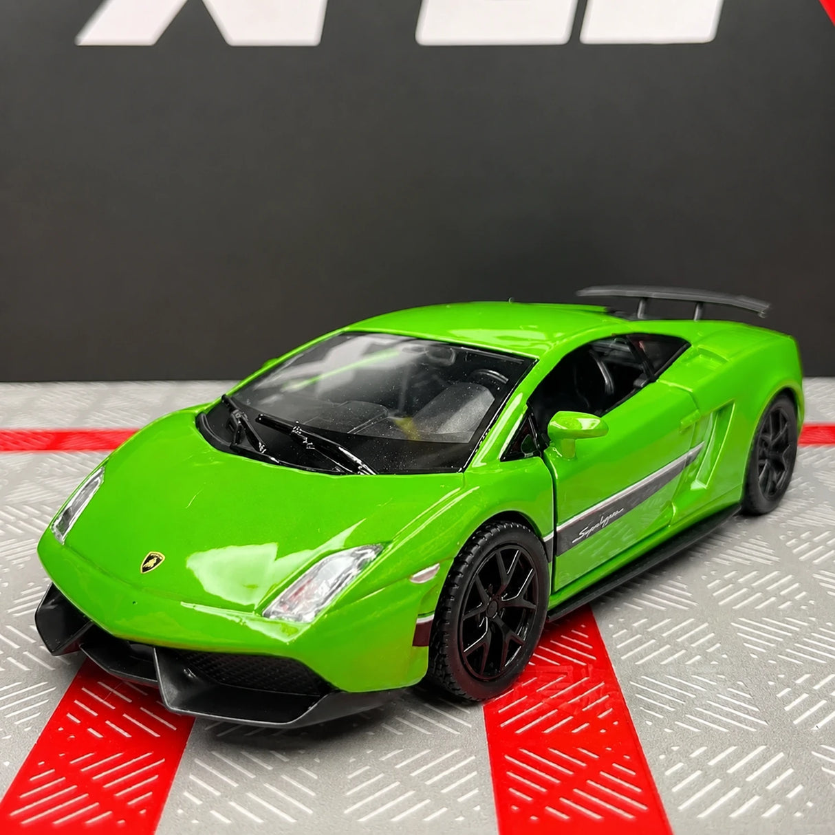 Lamborghini 2008 Gallardo LP560-4 Green 1:36 – Diecast Display Model Die-Cast