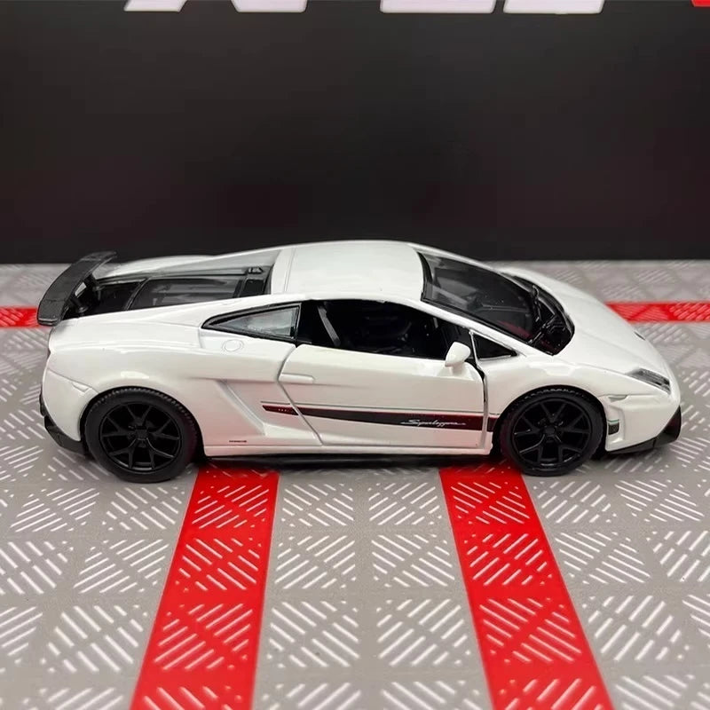[TOY] 1:36 Lamborghini 2008 Gallardo LP560-4 White Model Car Die-Cast
