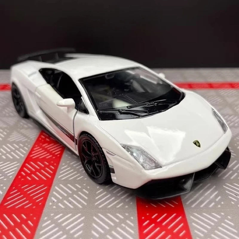 [TOY] 1:36 Lamborghini 2008 Gallardo LP560-4 White Model Car Die-Cast