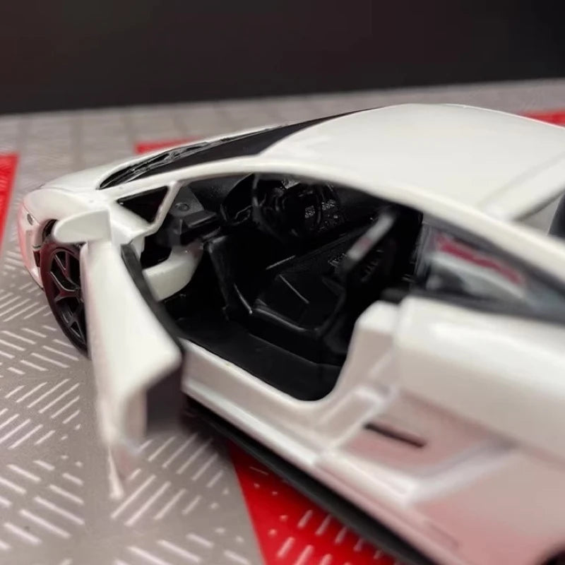 [TOY] 1:36 Lamborghini 2008 Gallardo LP560-4 White Model Car Die-Cast