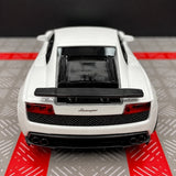 [TOY] 1:36 Lamborghini 2008 Gallardo LP560-4 ホワイト モデルカー Die-Cast