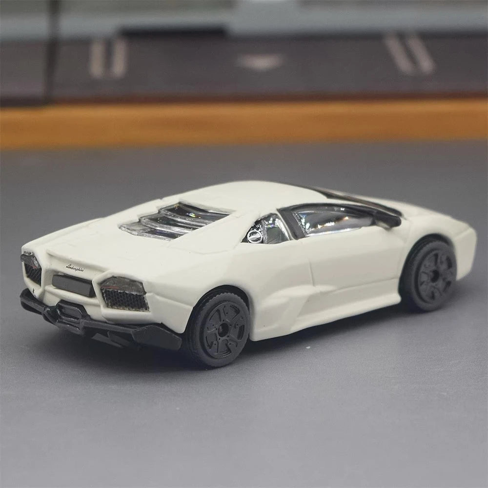 [TOY] 1:36 Lamborghini 2008 Reventon White Model Car Die-Cast