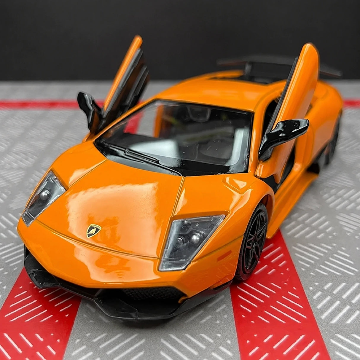 Lamborghini 2009 Murcielago LP670-4 Orange 1:36 – Diecast Display Model Die-Cast