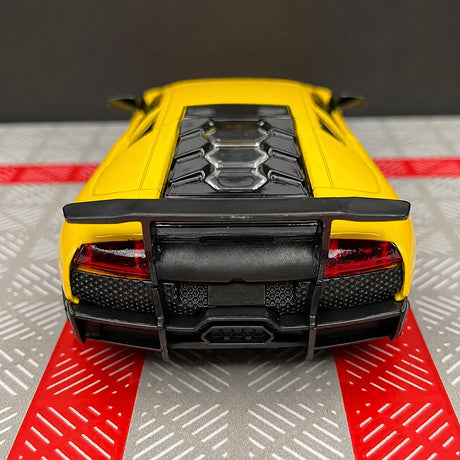 [TOY] 1:36 Lamborghini 2009 Murcielago LP670-4 Yellow Model Car Die-Cast
