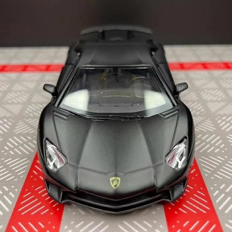 [TOY] 1:36 Lamborghini 2016 Aventador LP750-4 SV noir voiture miniature Die-Cast