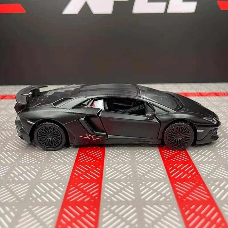 [TOY] 1:36 Lamborghini 2016 Aventador LP750-4 SV noir voiture miniature Die-Cast