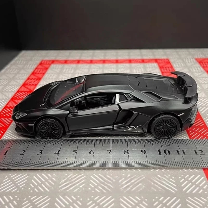 [TOY] 1:36 Lamborghini 2016 Aventador LP750-4 SV noir voiture miniature Die-Cast