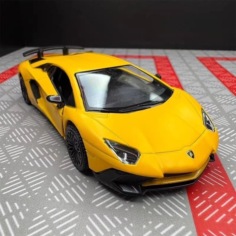 [TOY] 1:36 Lamborghini 2016 Aventador LP750-4 SV Yellow Model Car Die-Cast