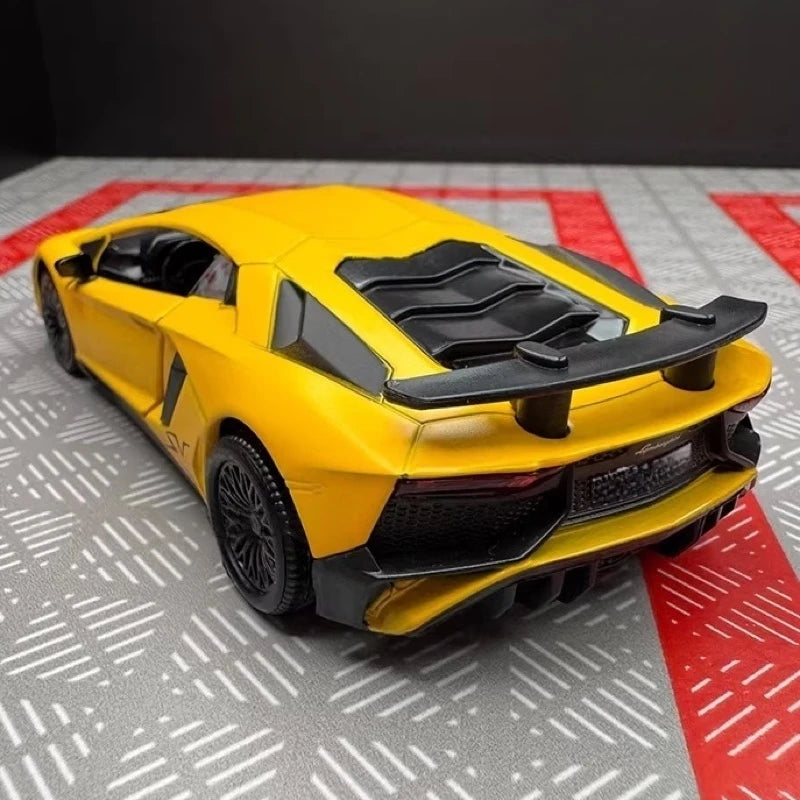 [TOY] 1:36 Lamborghini 2016 Aventador LP750-4 SV Yellow Model Car Die-Cast