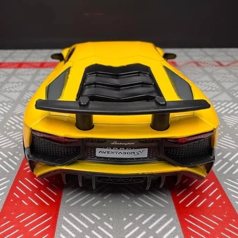 [TOY] 1:36 Lamborghini 2016 Aventador LP750-4 SV Yellow Model Car Die-Cast