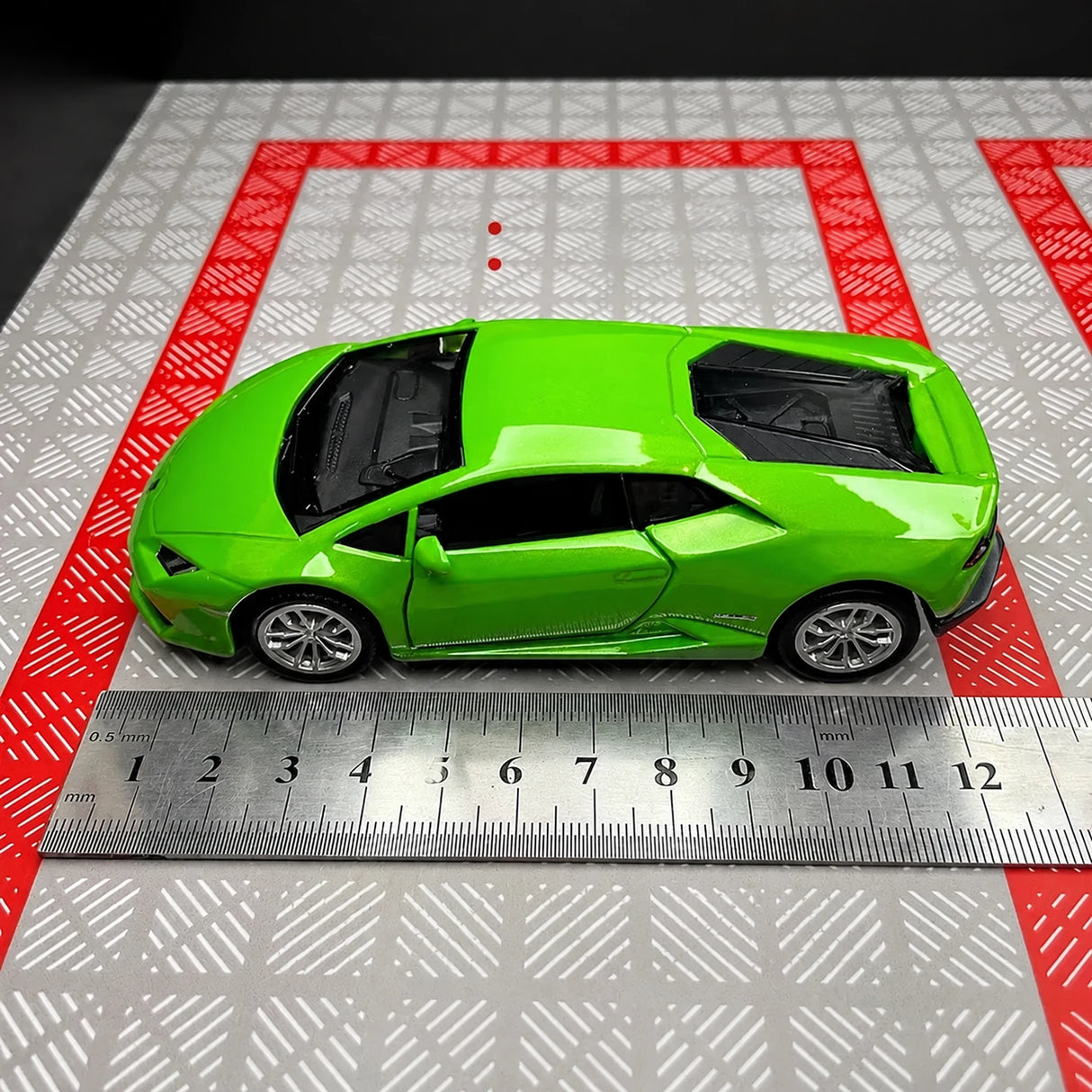 [TOY] 1:36 Lamborghini 2016 Huracan LP610-4 Green Model Car Die-Cast